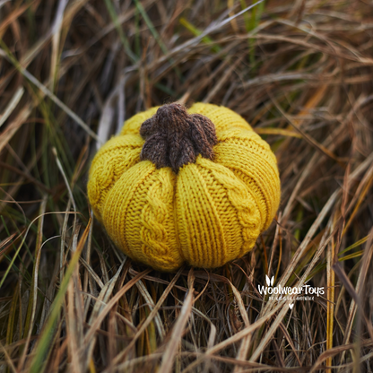 Knitted Cable Pumpkin Pattern | Easy Autumn Decor PDF (EN)